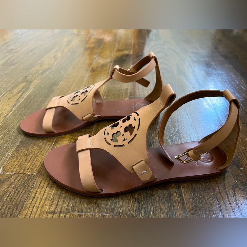 Tory Burch Zoey Sandals 7.5M